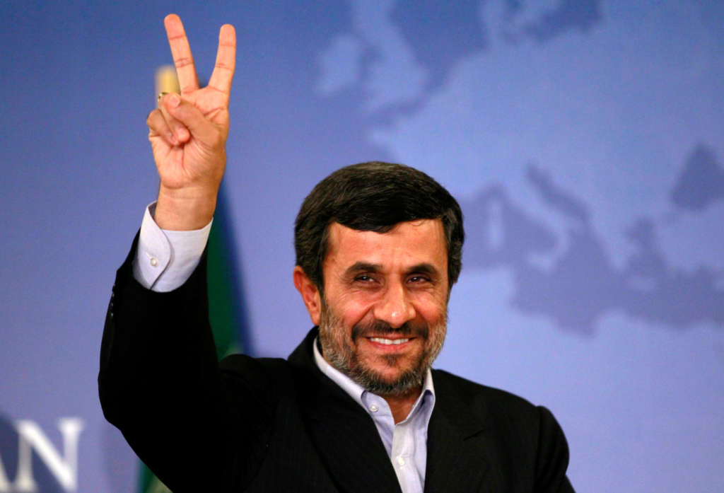 Ahmadinejad Complies with Law, Avoids Sedition after Being Excluded