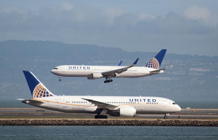 United Airlines Slammed for Dragging Passenger Off Plane