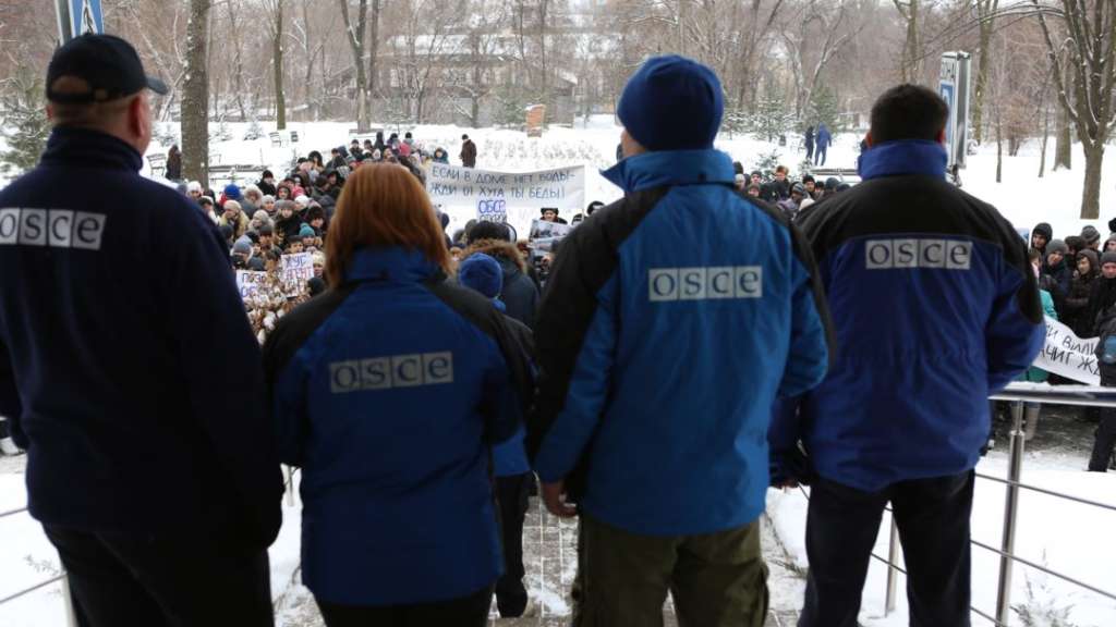 Member of OSCE Killed in Mine Blast in East Ukraine