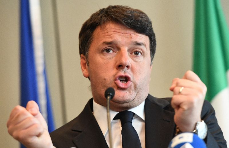 Renzi Favorite to Lead Italy’s Democratic Party as Alitalia Plunges in Crisis