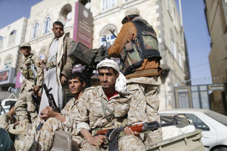 Yemen: Houthis Sentence Sana’a Journalist to Death without Fair Trial