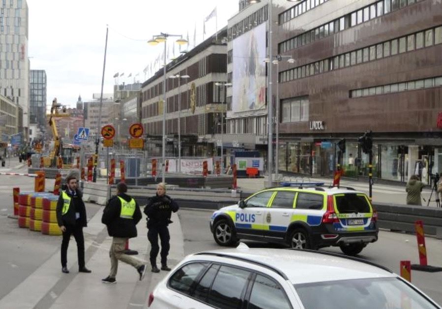Police: Man Arrested over Stockholm Attack Suspected Driver of Truck