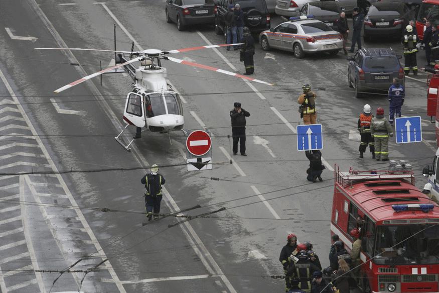 Gunman Attacks Regional Russian Security Service Office as Metro Bombing Death Toll Rises