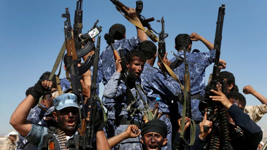 Yemeni Pro-Government Forces Spot 16 Hezbollah Militants in Tihama