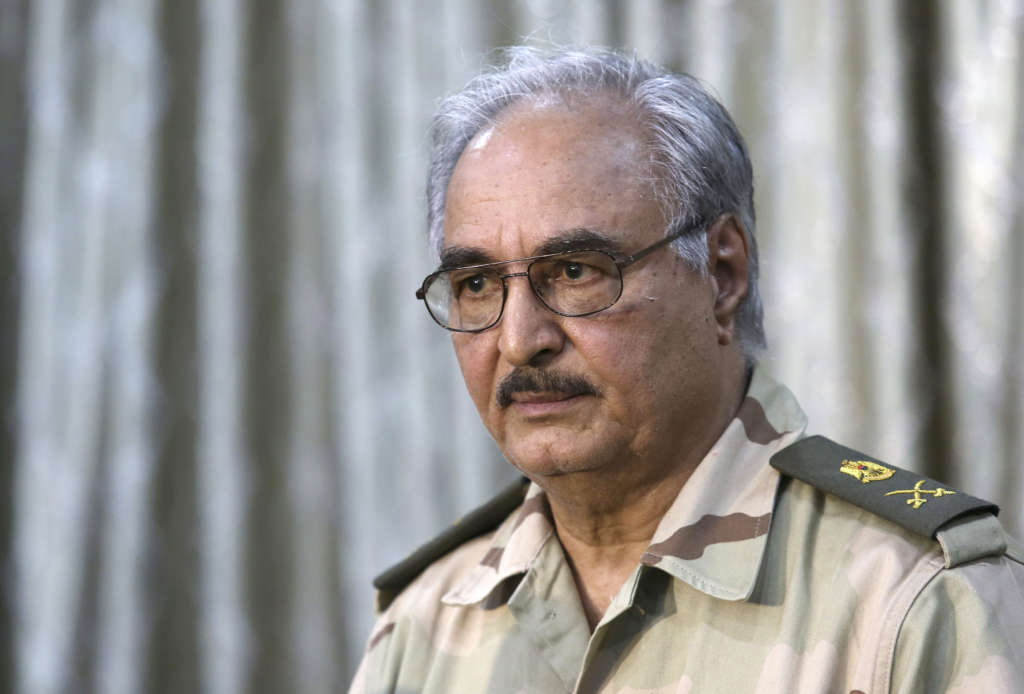 Chief of Staff of Egyptian Army Visits Benghazi, Meets Haftar