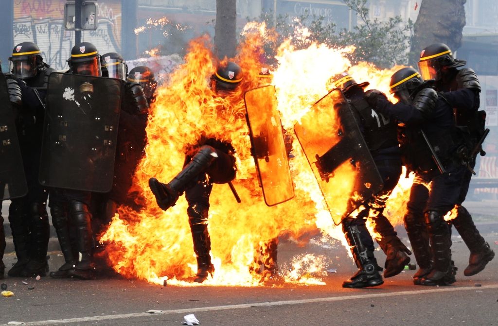 Four Policemen Hurt in May 1 Marches in France