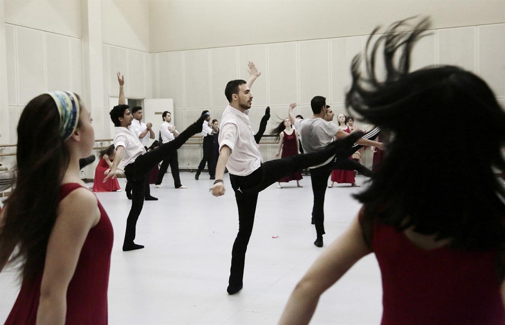 Egypt’s Ballet Dancers Find Passion on an Isolated Stage