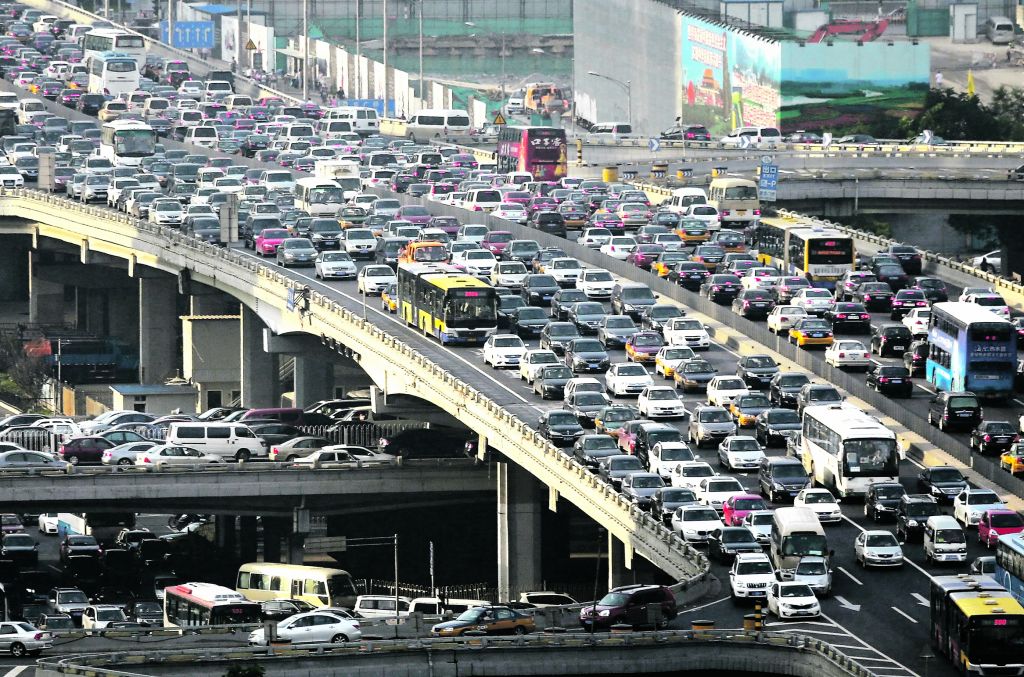 Beijing Removes 180,000 Old Polluting Cars