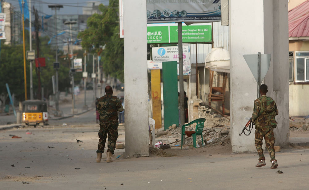 3 Somali Soldiers Die while Defusing Shabaab-Planted Explosives