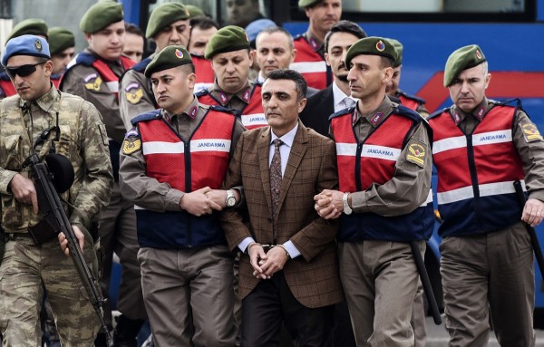 Turkey Sacks over 4,000 Judges Linked to Failed Coup