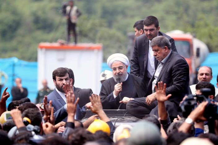 Iran’s Rouhani Defends Mousavi, Calls Conservative Rivals ‘Violent Extremists’