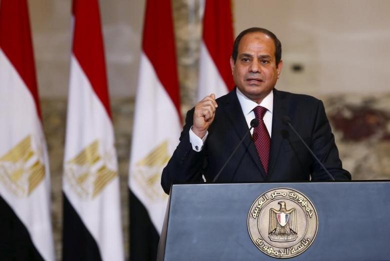 Egyptian President Starts Gulf Tour in Kuwait
