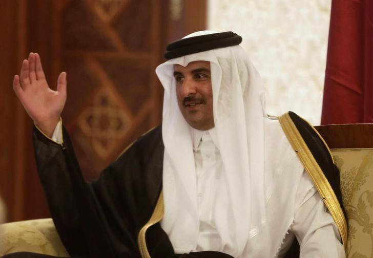 Emir of Qatar Stresses Enhancing Relations with Iran