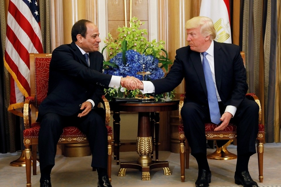 Sisi Underlines Facing Terrorist Groups without Prejudice, Settling Palestinian Cause