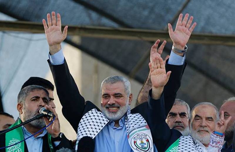Hamas Voices Readiness to Leave Qatar as Haniya Visits Iran