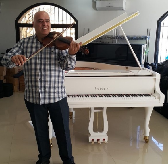 Lebanon’s Peter Nehme Makes Musical Instruments, Plays 46
