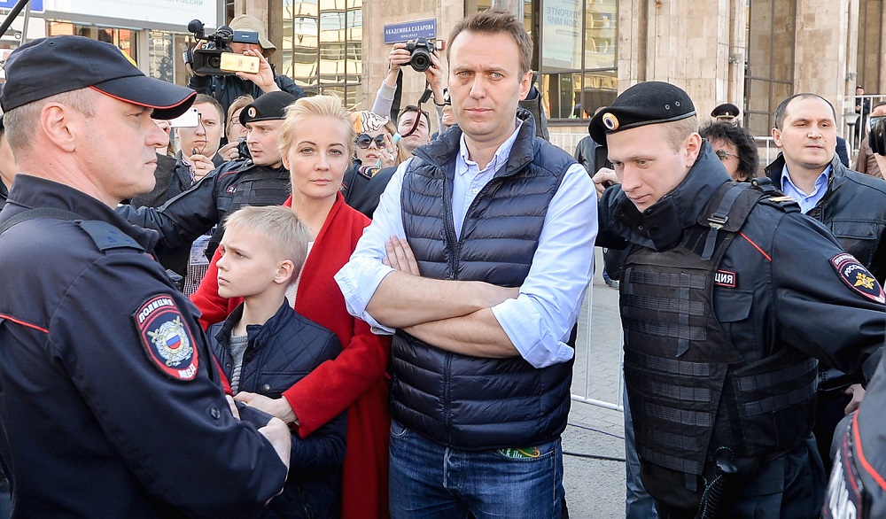 Putin Critic Navalny Arrested Minutes before Mass Moscow Rally