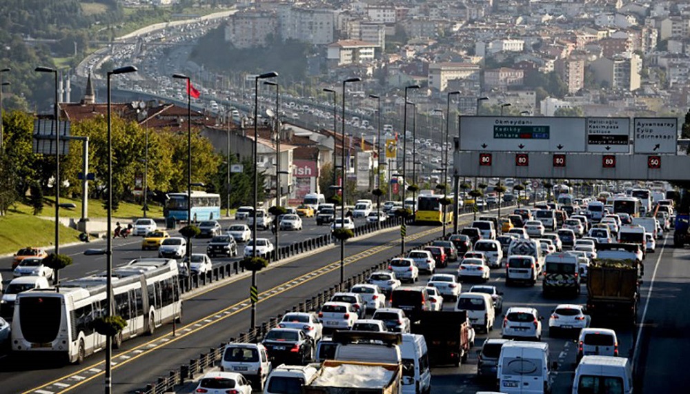 Turkey Seeks to Limit Traffic Accidents through Warning System