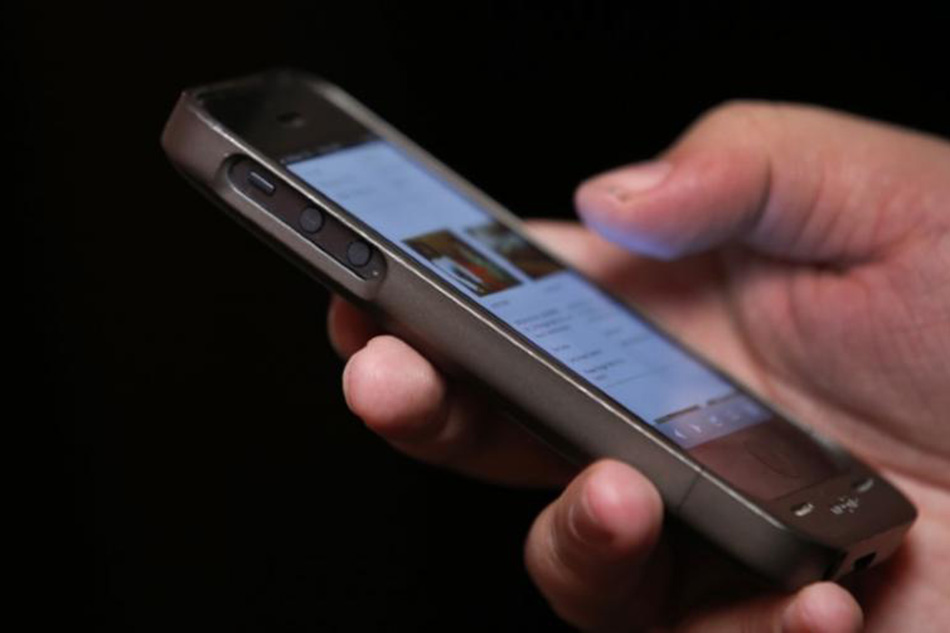 Parents Smartphone Addiction Linked to Bad Behavior in Children