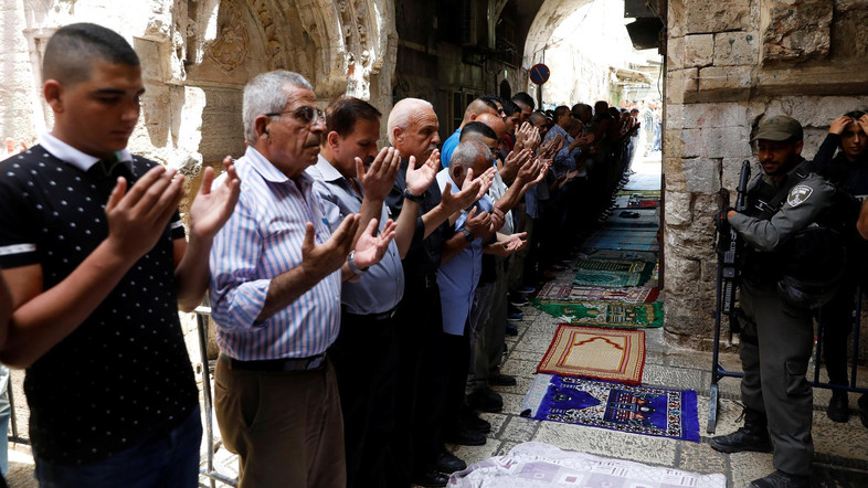 Body Search Brings Back Tension to Aqsa Mosque