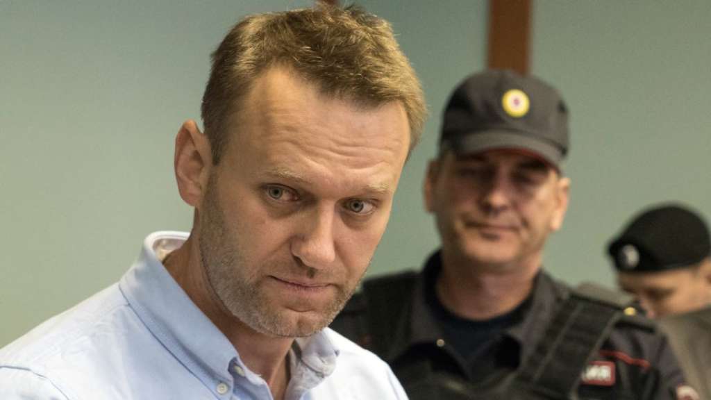 Russia Opposition Leader Navalny Released from Jail after 25-Day Stint