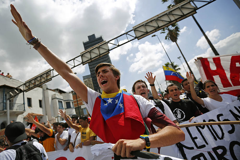 Venezuela Opposition Kicks Off National Strike to Pressure Maduro against Weekend Vote