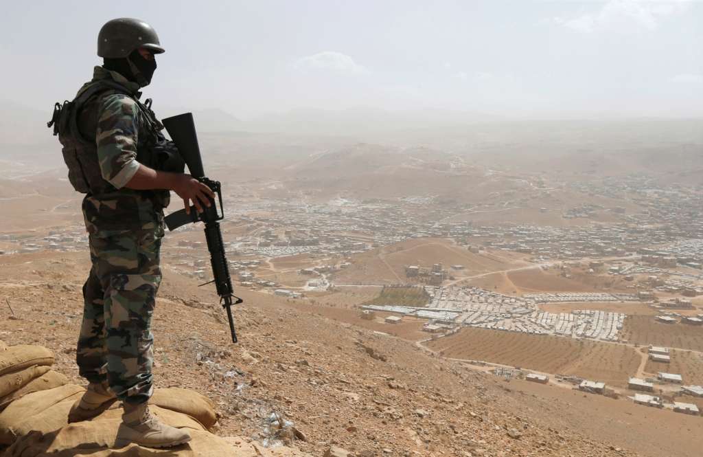 Hezbollah Launches Operation to Clear Militants from Arsal Outskirts