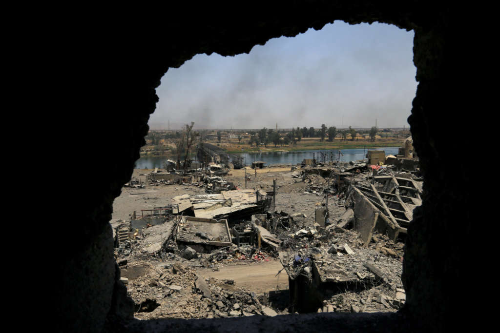 Zebari: 40,000 Civilians Killed in Mosul Battle