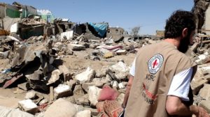 Sana'a, Yemen: ICRC teams talk to people whose houses have been damaged or destroyed in air strikes.