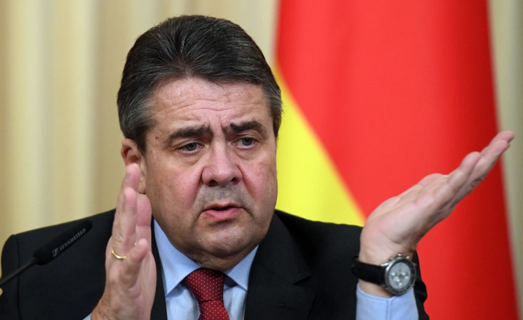 German FM Vows to Overhaul Turkey Ties as Row Escalates