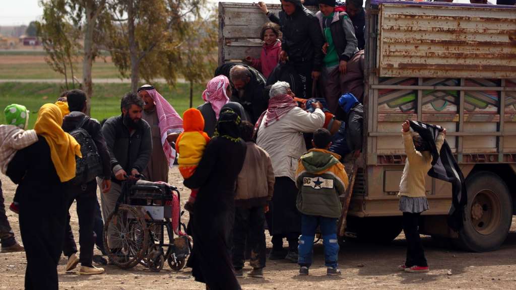 Syrian Families Hope to Reunite after Fleeing Raqqa