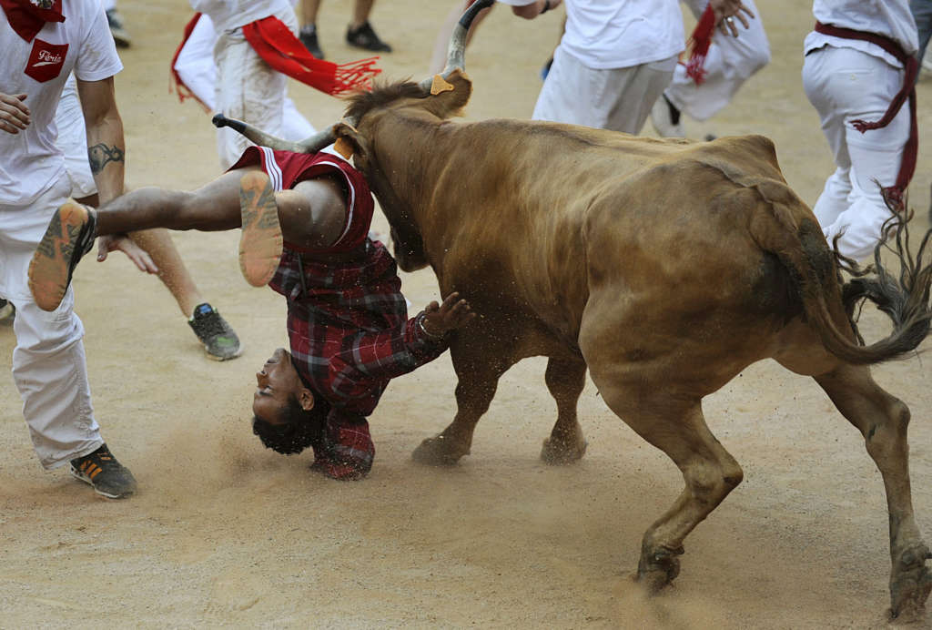 More People Hurt in Spanish Bull Running Fest