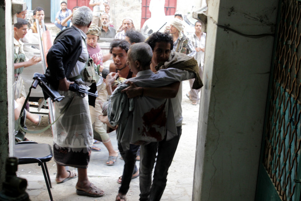 Yemen’s Internationally-Backed Government Accuses Putschists of Civilian Massacre in Taiz