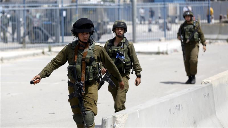 Knife-Wielding Palestinian Shot Dead by Israeli Forces