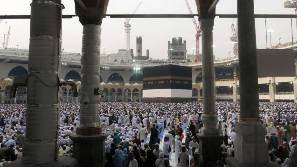 700 Qatari Pilgrims Crossed the Saudi Borders