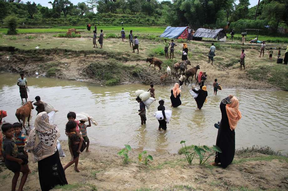 UN Warns Myanmar against ‘Disproportionate Force’ as Bangladesh Turns away Rohingya Refugees