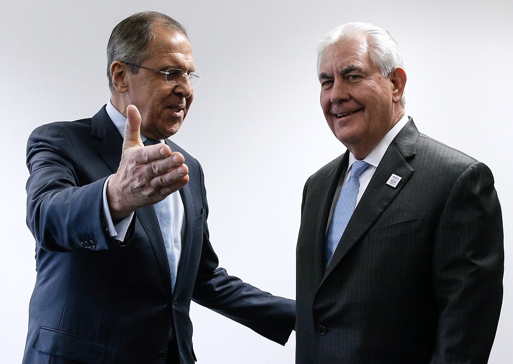 Tillerson Speaks of ‘Serious Mistrust’ with Russia as he Meets Lavrov in Manila