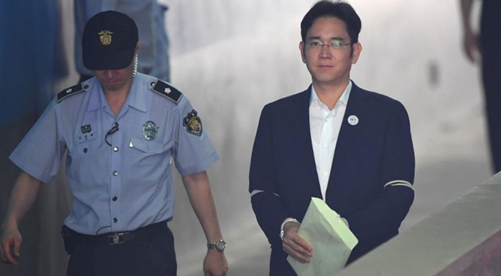 S.Korea Prosecutors Recommend 12-Year Sentence for Samsung Heir over Corruption