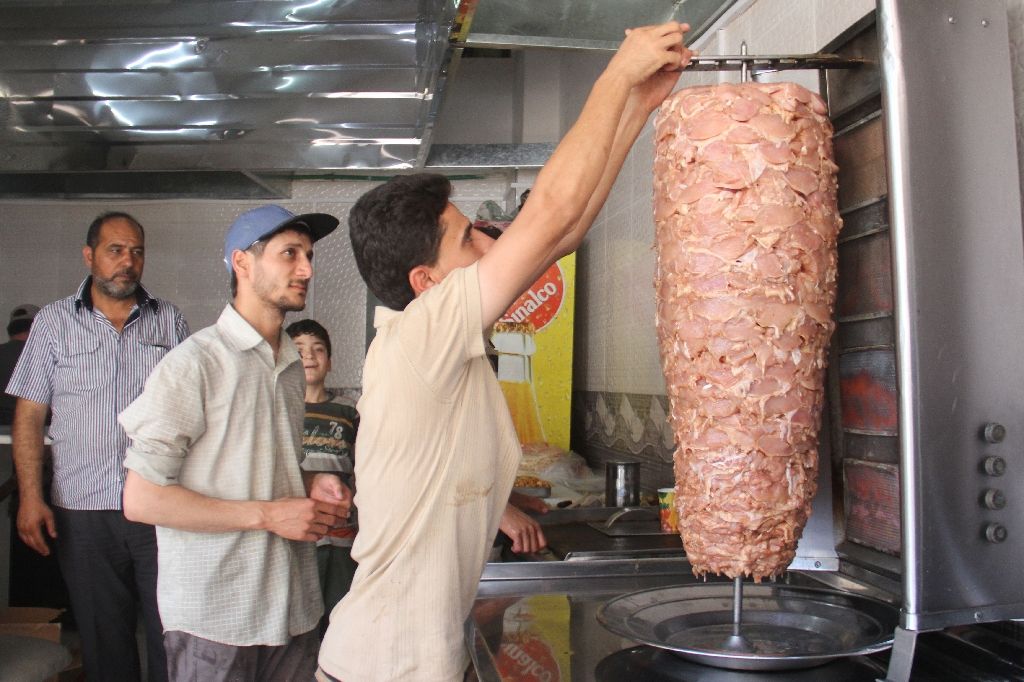 Uprooted Entrepreneurs form ‘Little Damascus’ in Northwest Syria