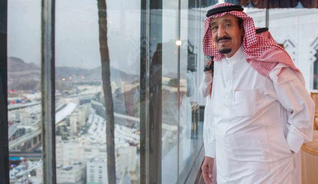 King Salman Oversees Arrangements to Ensure Pilgrims’ Comfort