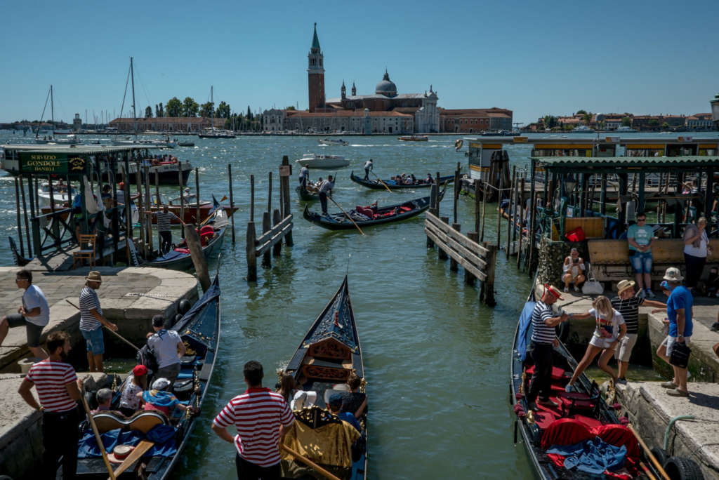 Venice, Invaded by Tourists, Risks Becoming ‘Disneyland on the Sea’