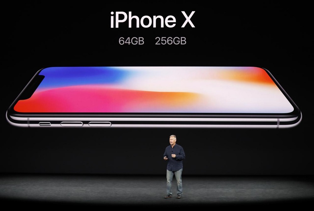 Much-Anticipated iPhone X Unveiled on Smartphone’s 10th Anniversary