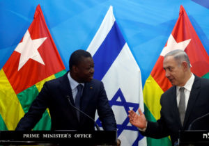 Israeli Prime Minister Benjamin Netanyahu (R) speaks with Togo’s President Faure Gnassingbe during a joint statement in Jerusalem August 10, 2016. . (REUTERS)