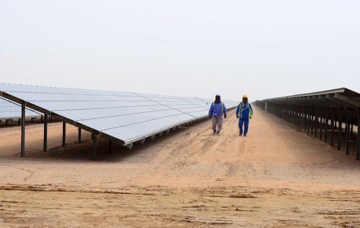 Saudi ACWA Power: Dubai Solar Complex Construction to Start in 2018