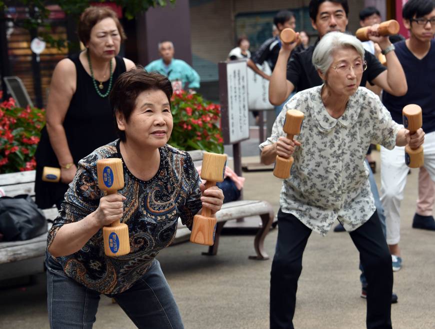 Japan Elderly Fight Aging with Fitness