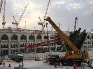 Toppled crane in Makkah Grand Mosque.