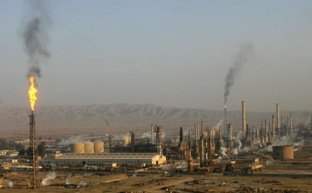 Baghdad Pressures Kurdistan by Reopening Oil Pipeline